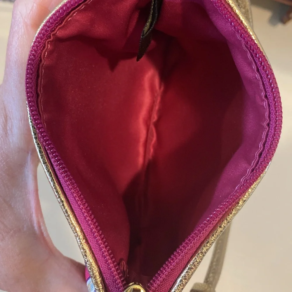 EUC Coach Poppy wristlet - Picture 4 of 4